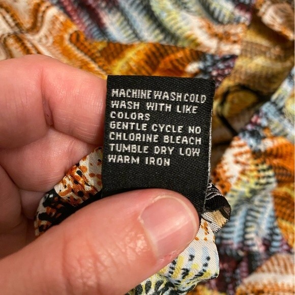 I.Q. Authentic Brand Colorful Diamond Textured Tie Neck Beaded Ring Romper - Picture 15 of 16